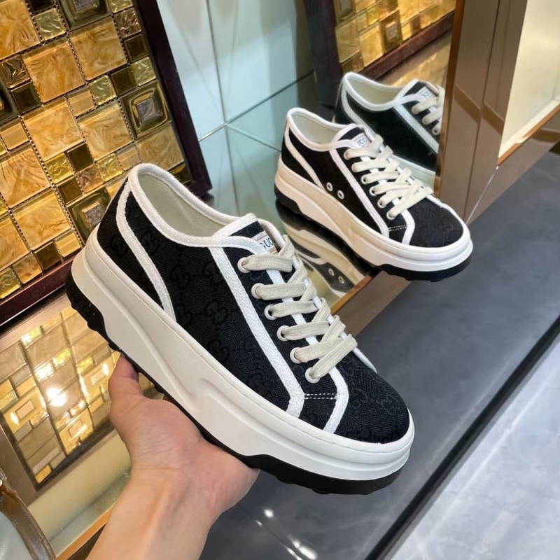 Gucci Casual Shoes